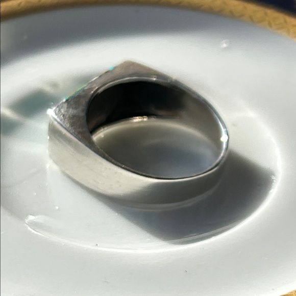 Vintage Turquoise Inlay Sterling Silver Ring - Picture 5 of 11